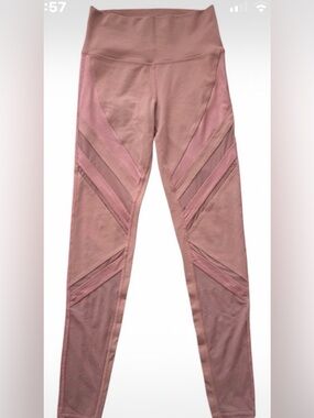 ALO Yoga Mauve Pink Leggings